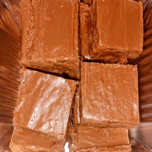 Chocolate Fudge (½ lb)
